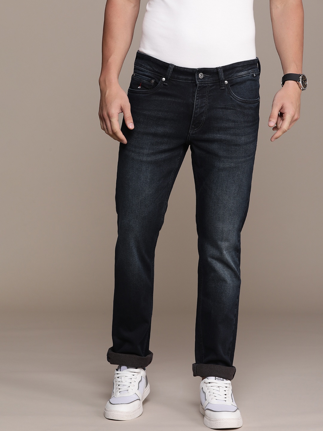 

Nautica Men Mid-Rise Straight Fit Light Fade Stretchable Jeans, Blue