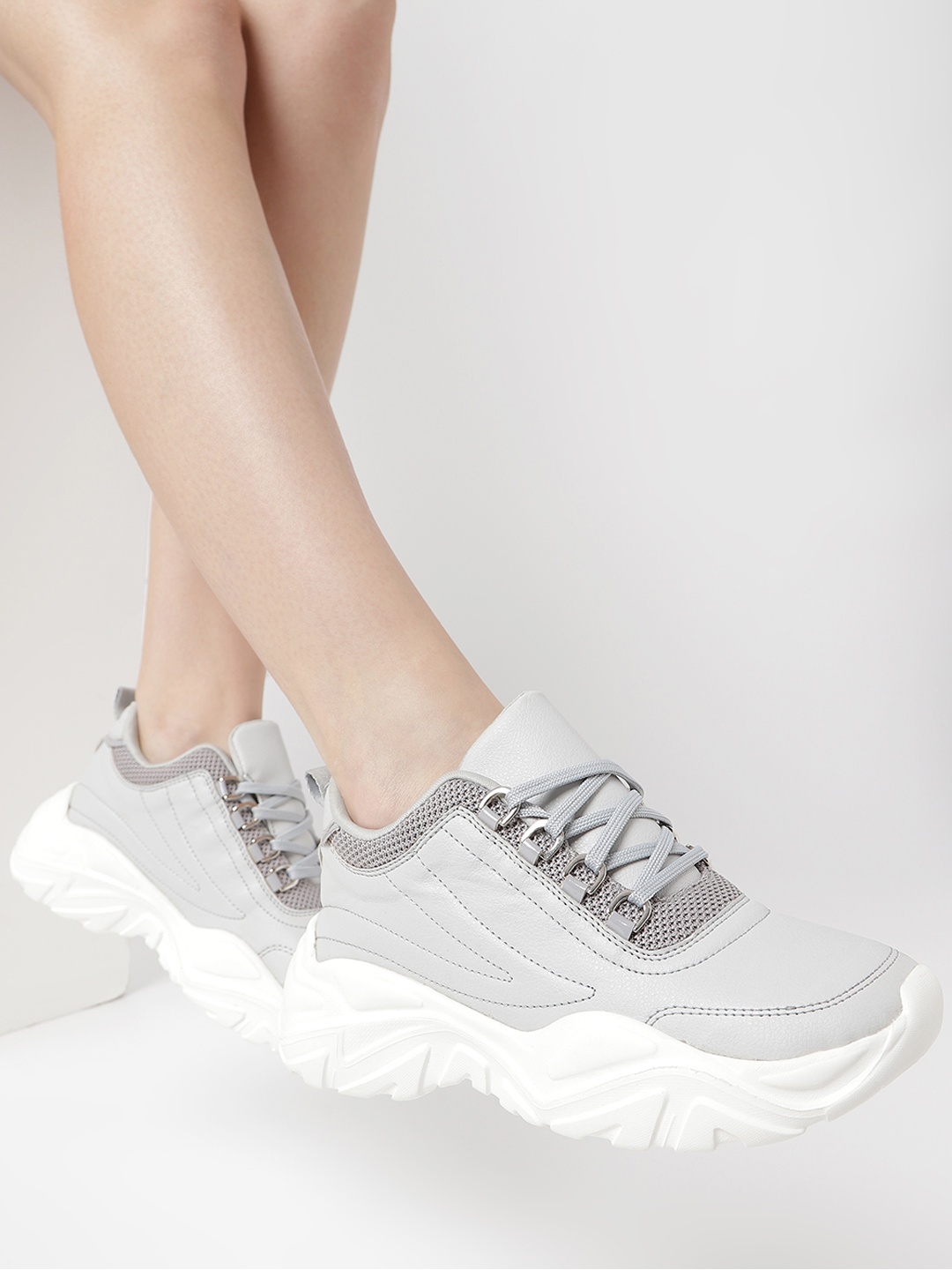 

Marc Loire Women Lightweight Sneakers, Grey