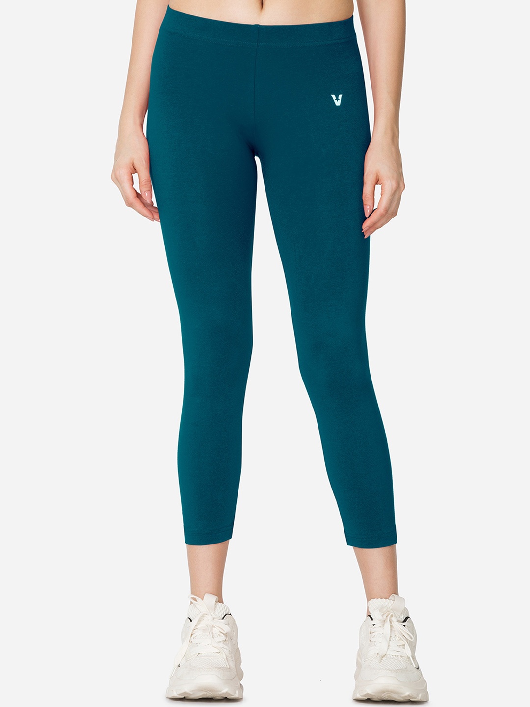 

VSTAR Women Skinny Fit Stretchable Cropped Tights, Green