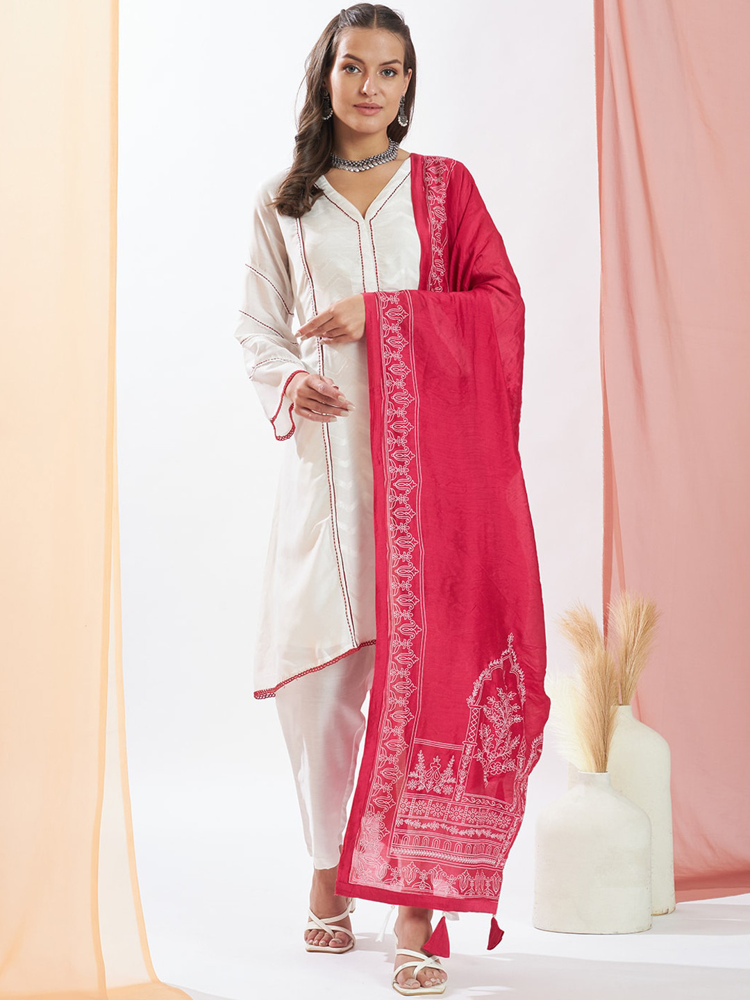 

HEEPOSH Striped V-Neck A-Line Kurta With Trousers & Dupatta, White
