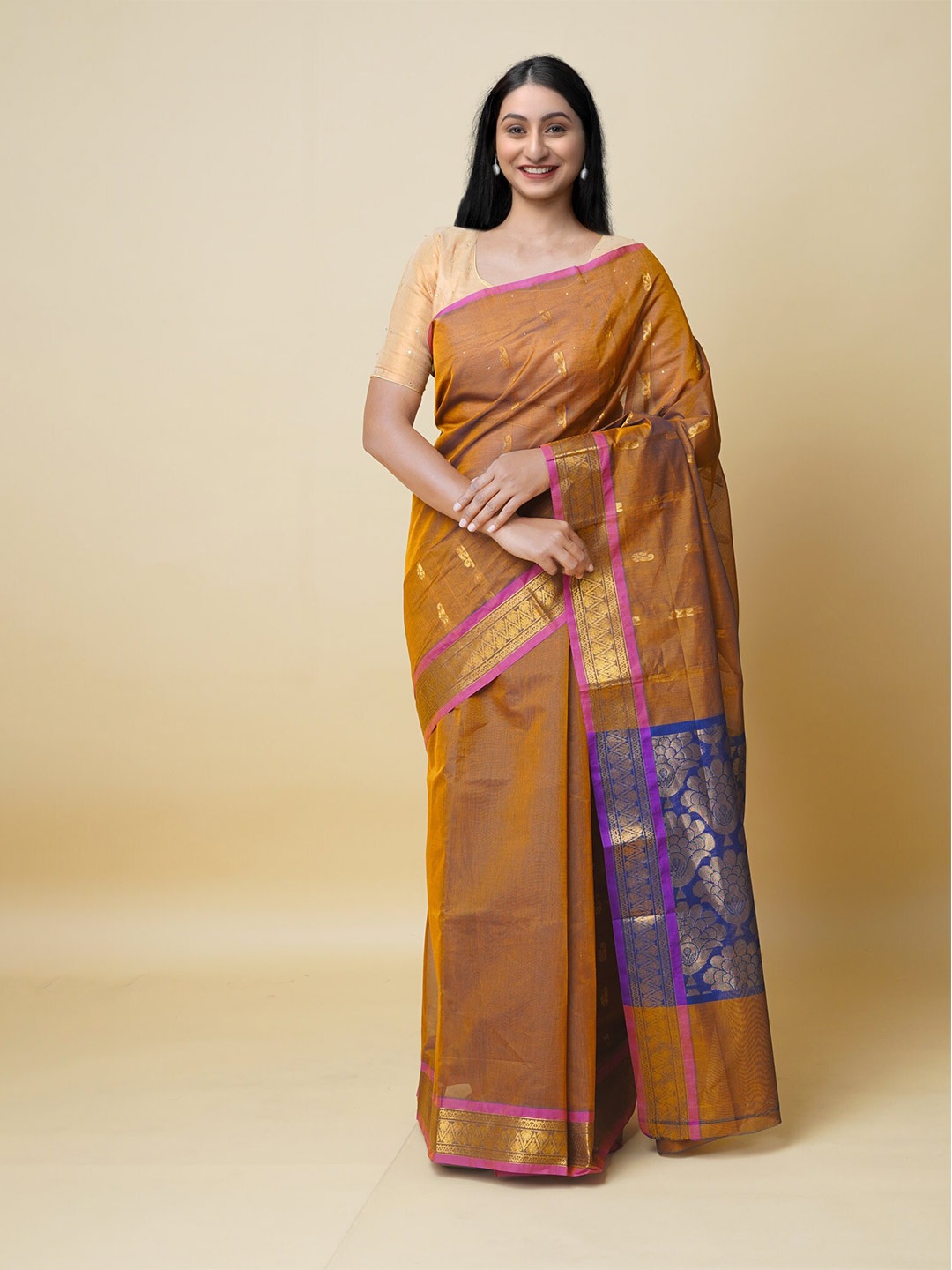 

Unnati Silks Ethnic Motifs Woven Design Zari Handloom Pure Cotton Gadwal Saree, Brown