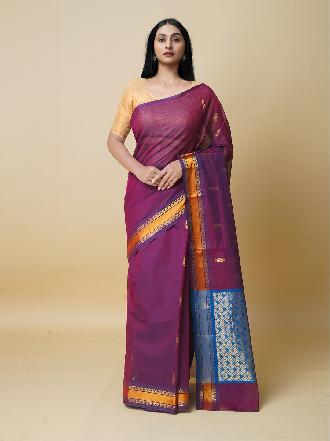 

Unnati Silks Ethnic Motifs Woven Design Zari Pure Cotton Gadwal Saree, Maroon
