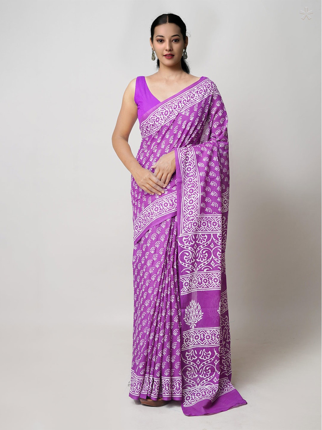 

Unnati Silks Ethnic Motifs Printed Pure Cotton Block Print Saree, Purple