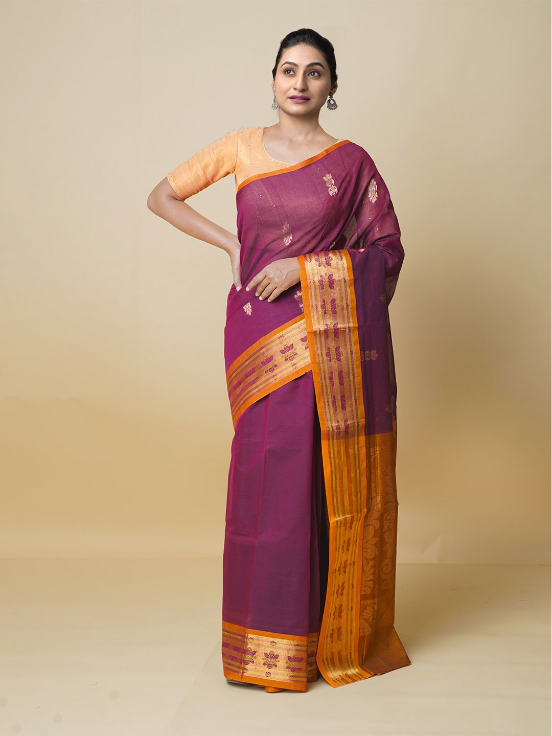 

Unnati Silks Ethnic Motifs Woven Design Zari Handloom Pure Cotton Gadwal Saree, Peach