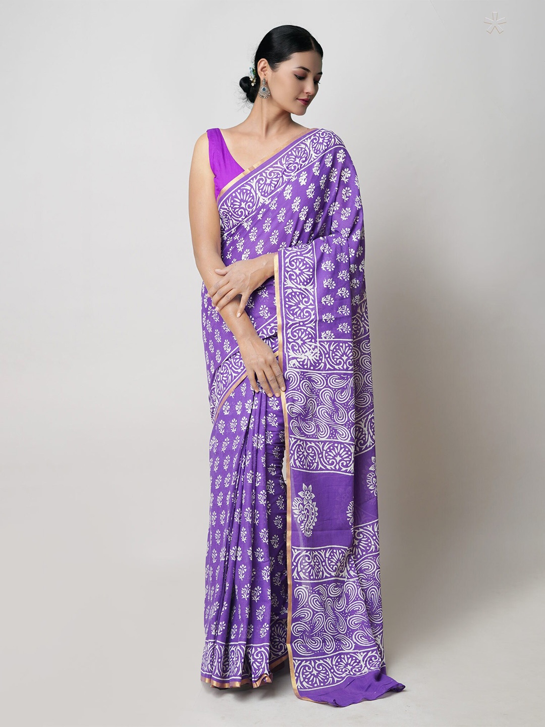 

Unnati Silks Floral Printed Pure Cotton Handloom Block Print Saree, Violet