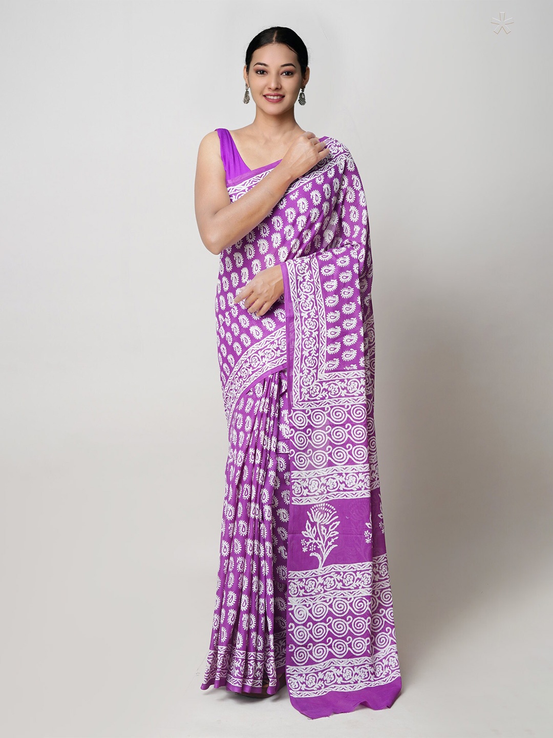 

Unnati Silks Ethnic Motifs Pure Cotton Handloom Block Print Saree, Purple
