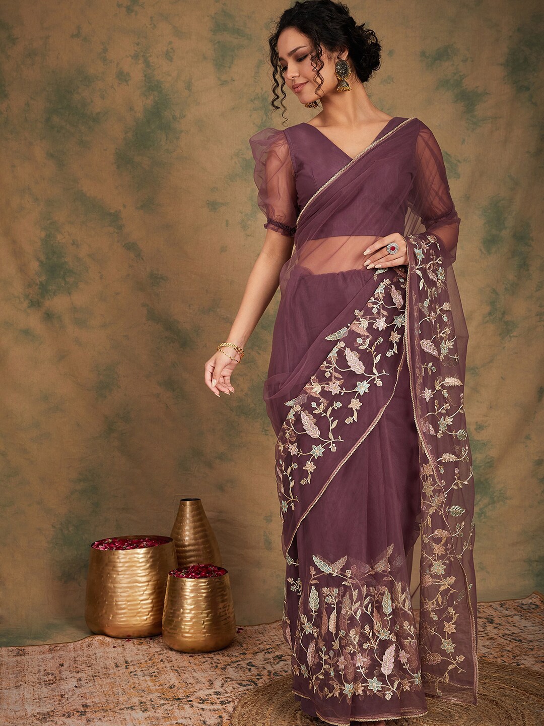 

Sangria Women Floral Thread and Sequins Embroidered Saree with Blouse Piece, Mauve