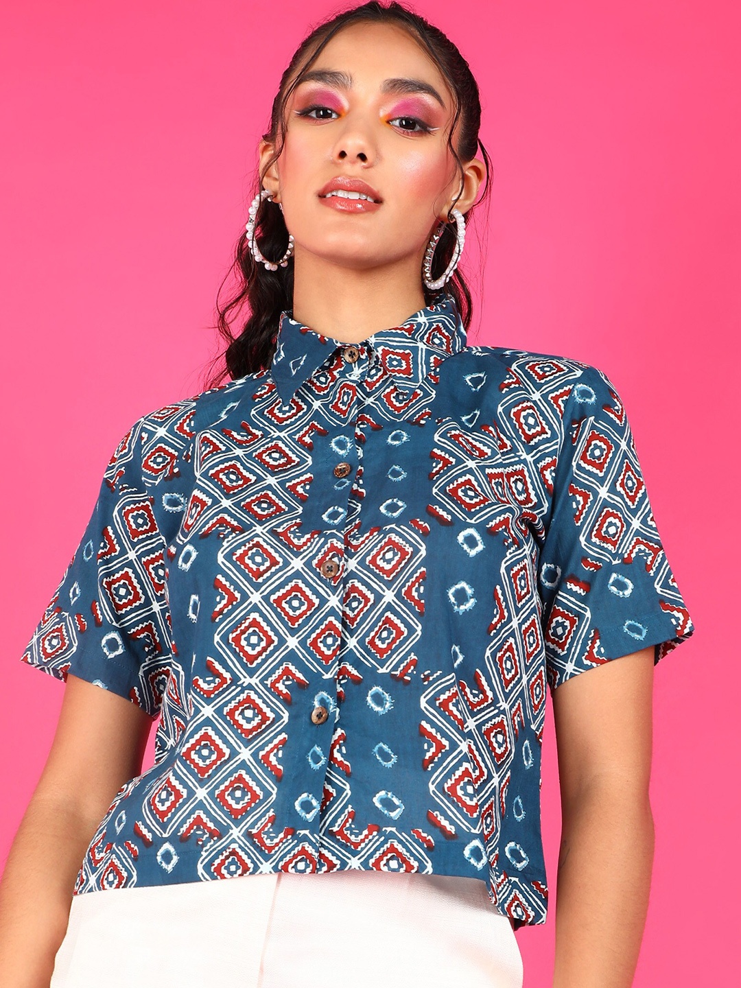 

Popwings Relaxed Fit Geometric Printed Pure Cotton Casual Shirt, Navy blue