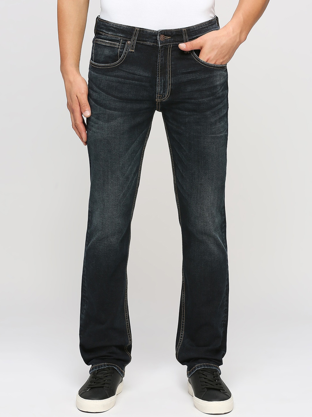 

Pepe Jeans Men Slim Fit Clean Look Stretchable Jeans, Blue