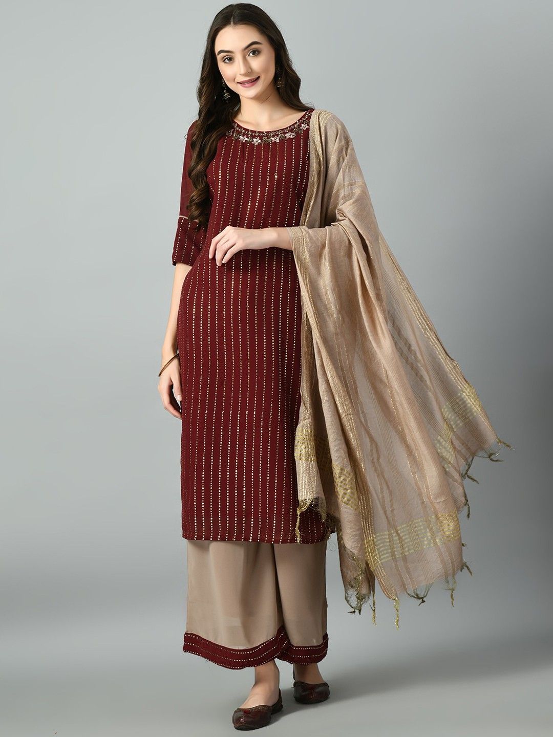 

DesiNoor.com Floral Embroidered Beads and Stones Kurta with Palazzos & Dupatta, Maroon