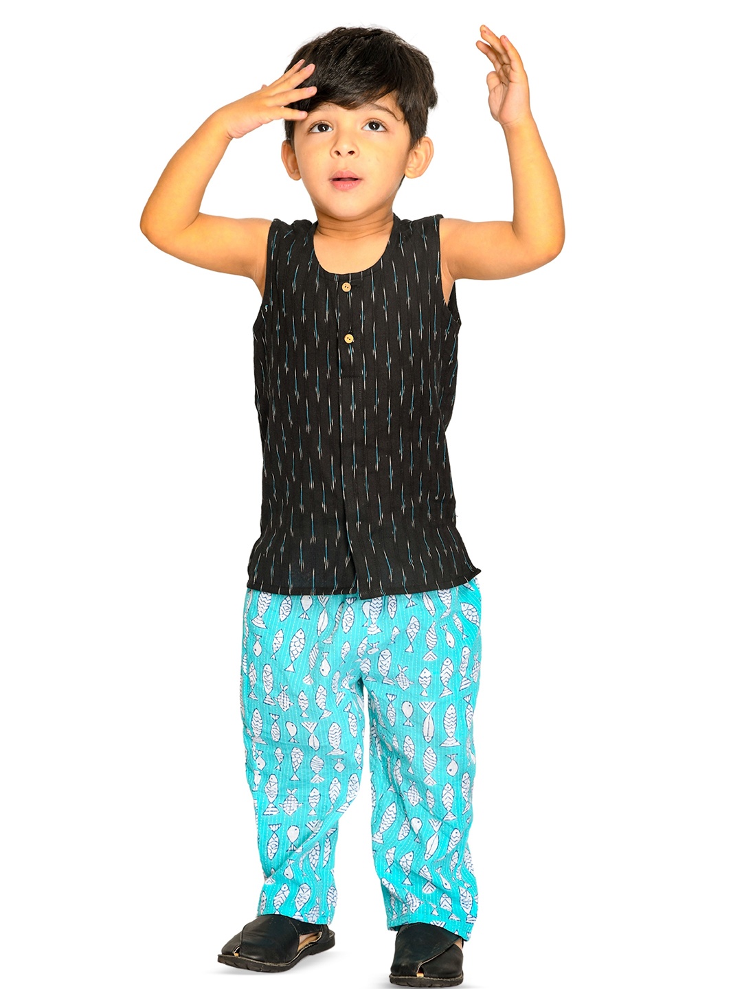 

Tiny Bunnies Boys Round Neck Sleeveless Pure Cotton Shirt With Trouser, Black