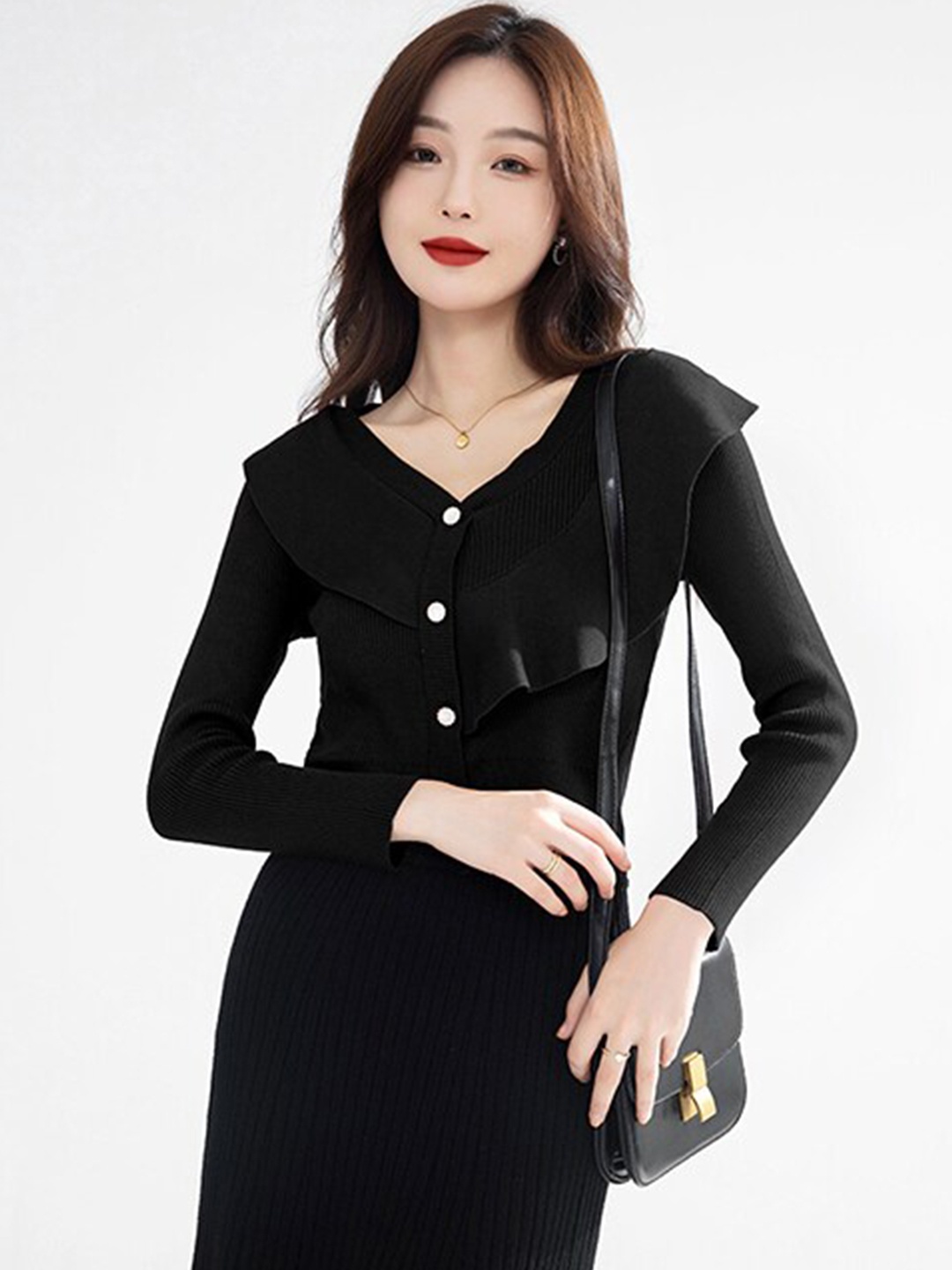 

StyleCast Black V-Neck Ruffled Crop Top