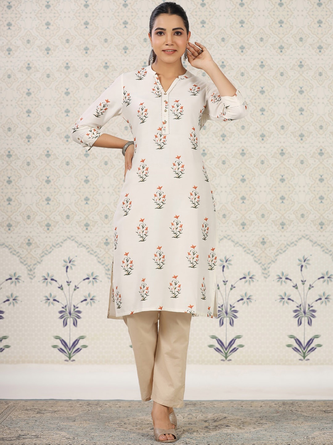 

Ode by House of Pataudi Ethnic Motifs Printed Mandarin Collar Gotta Patti Straight Kurta, Off white