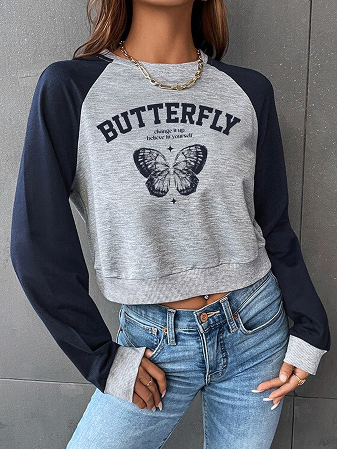 

StyleCast Grey Typography Printed Raglan Sleeves Crop Sweatshirt