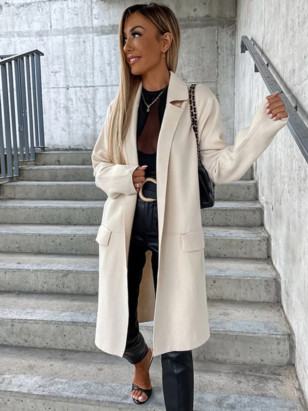 

StyleCast Cream Coloured Notched Lapel Overcoat