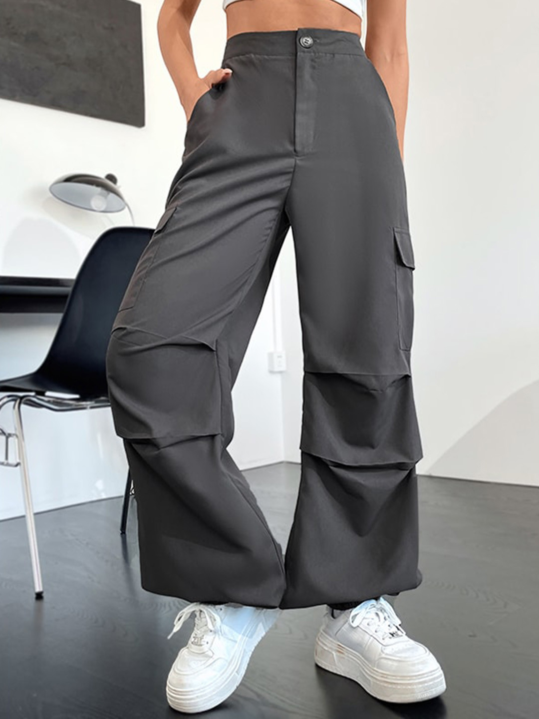 

StyleCast Women Grey Loose Fit High-Rise Easy Wash Cargo Trousers