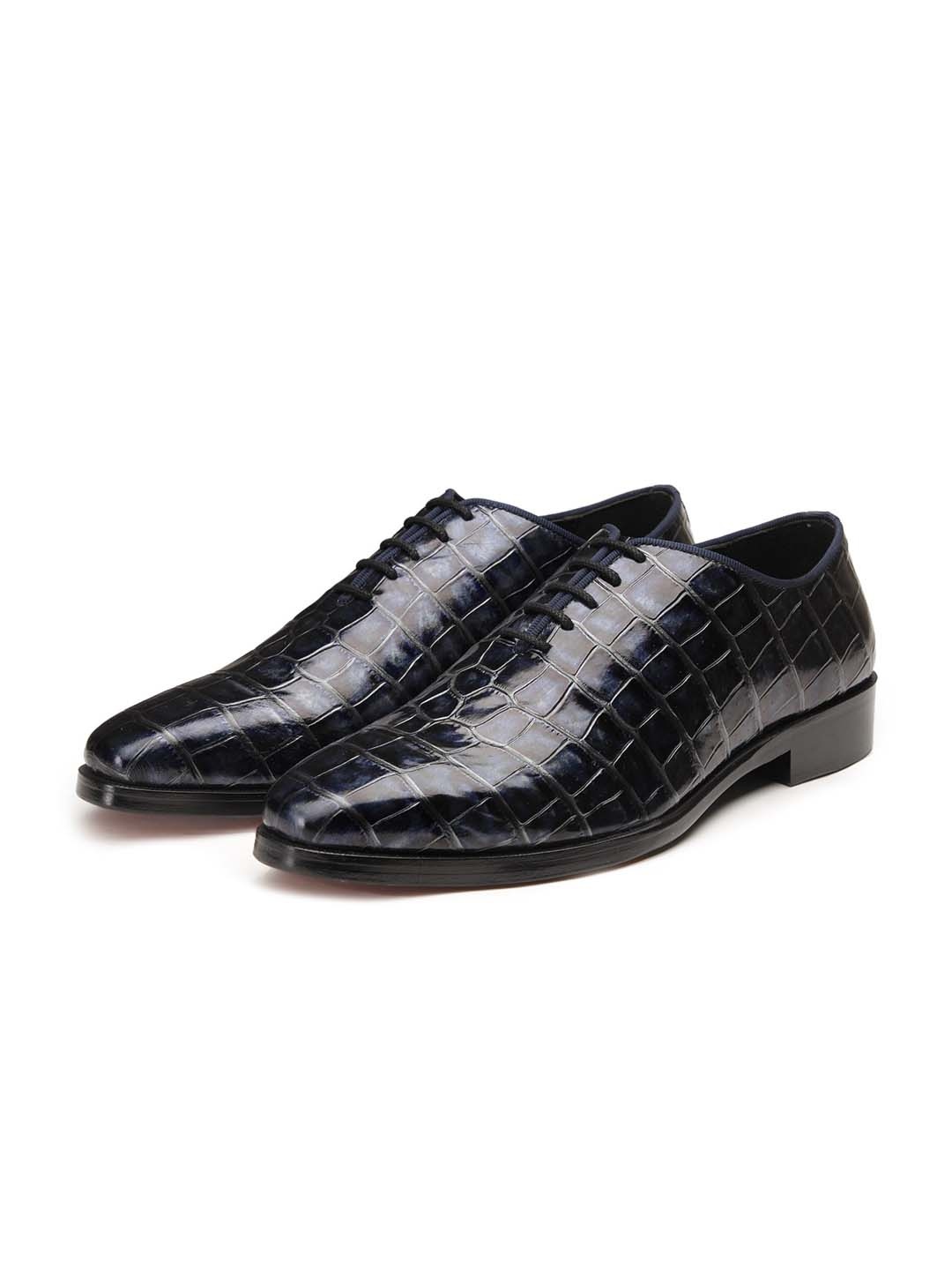 

SHUTIQ Men Textured Leather Formal Oxfords, Navy blue
