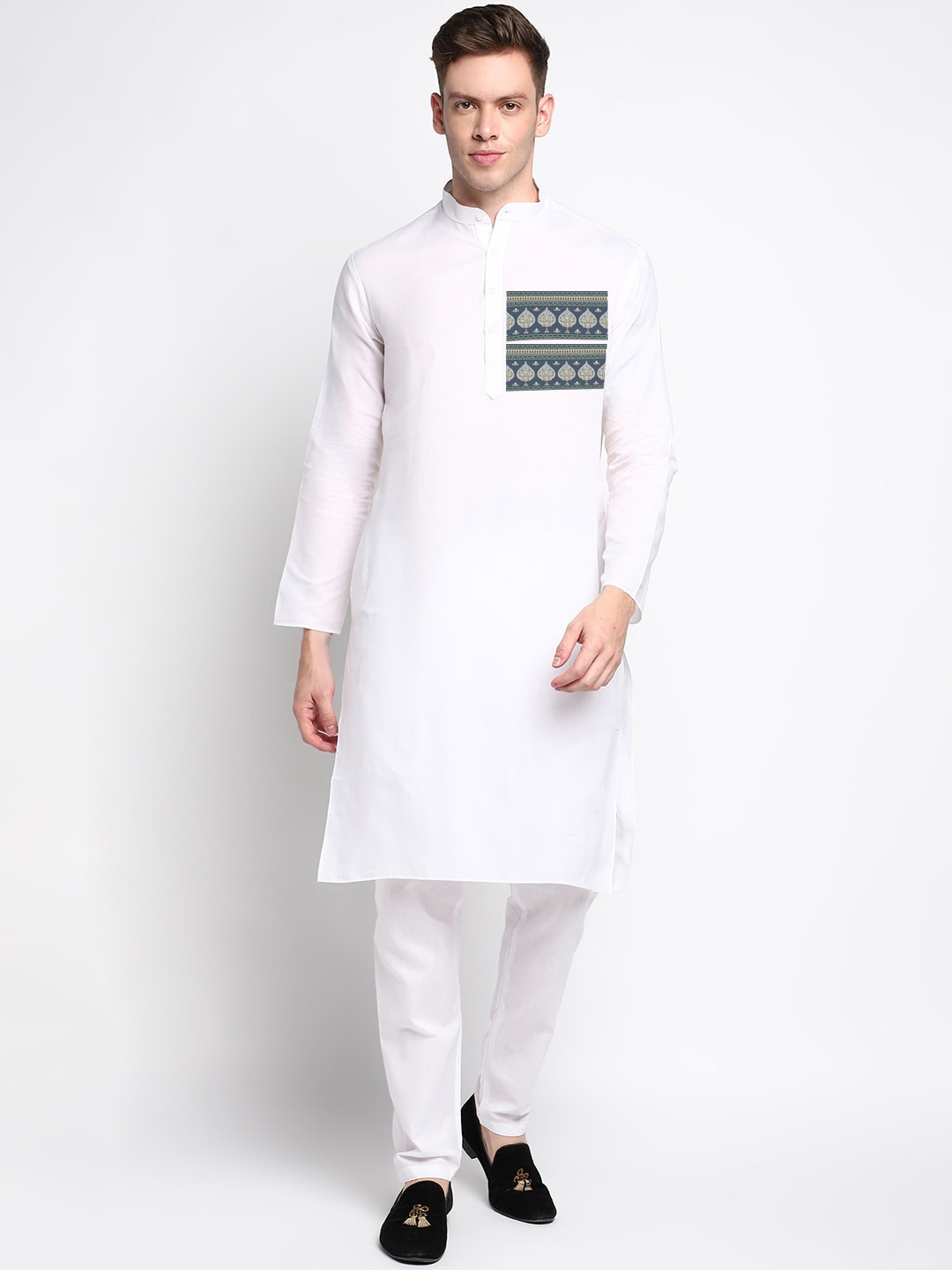 

DEVOILER Ethnic Motifs Printed Mandarin Collar White Romance Straight Kurta With Pyjama