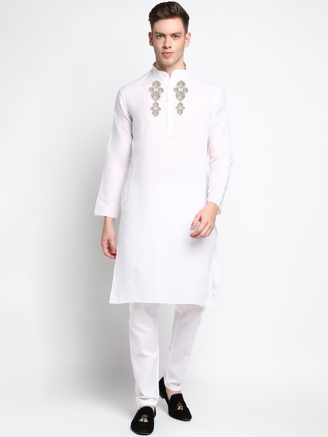 

DEVOILER Ethnic Motifs Printed Mandarin Collar Regular White Romance Kurta With Pyjama