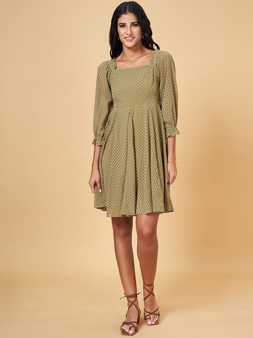 

Honey by Pantaloons Self Design Square Neck Puff Sleeves Fit & Flare Dress, Olive
