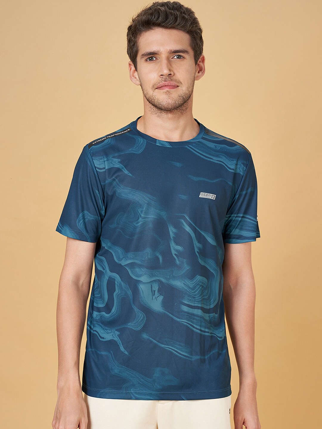 

Ajile by Pantaloons Abstract Printed Slim Fit T-shirt, Green
