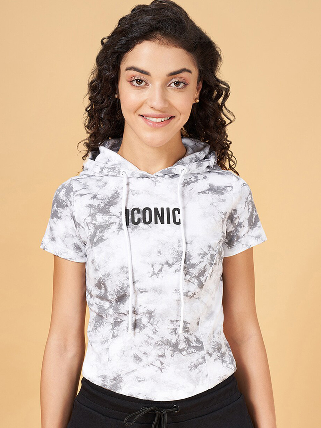 

Ajile by Pantaloons Abstract Printed Hooded Cotton Relaxed Fit T-shirt, White