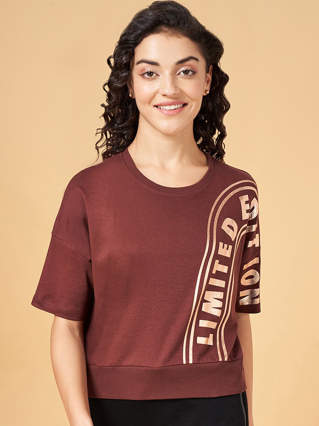 

Ajile by Pantaloons Typography Printed Drop Shoulder Sleeves Relaxed Fit Cotton T-shirt, Brown