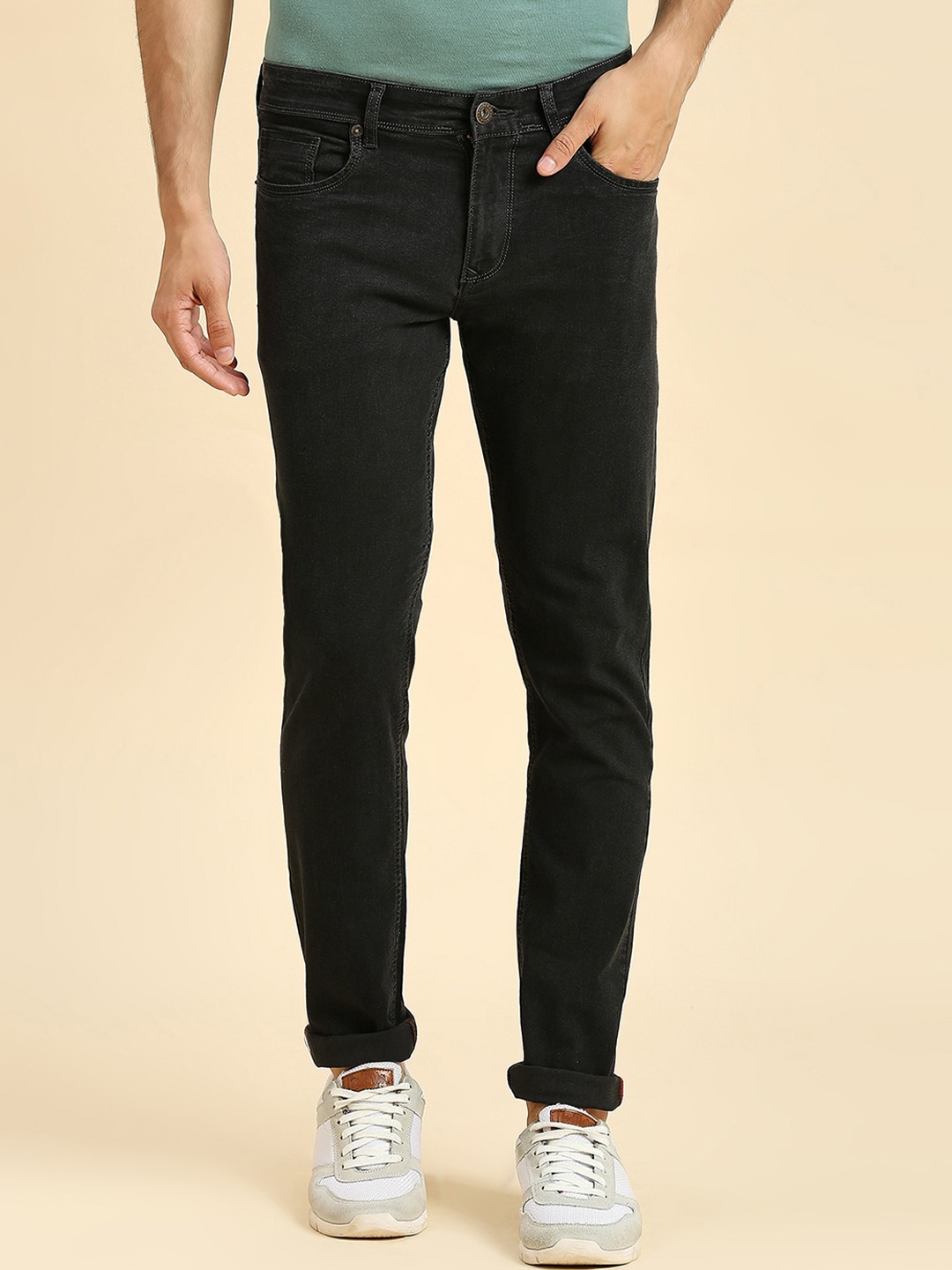 

HJ HASASI Men Acid Wash Mid Rise Stretchable Clean Look Jeans, Black