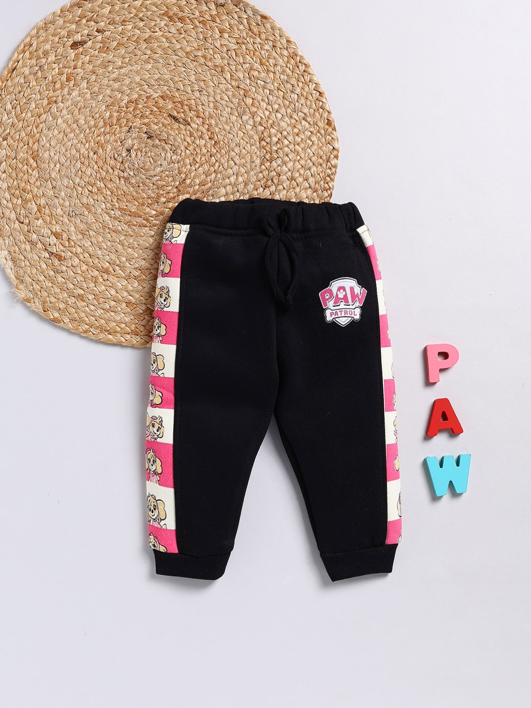 

Moms Love Infant Girls Paw Patrol Printed Fleece Jogger, Black
