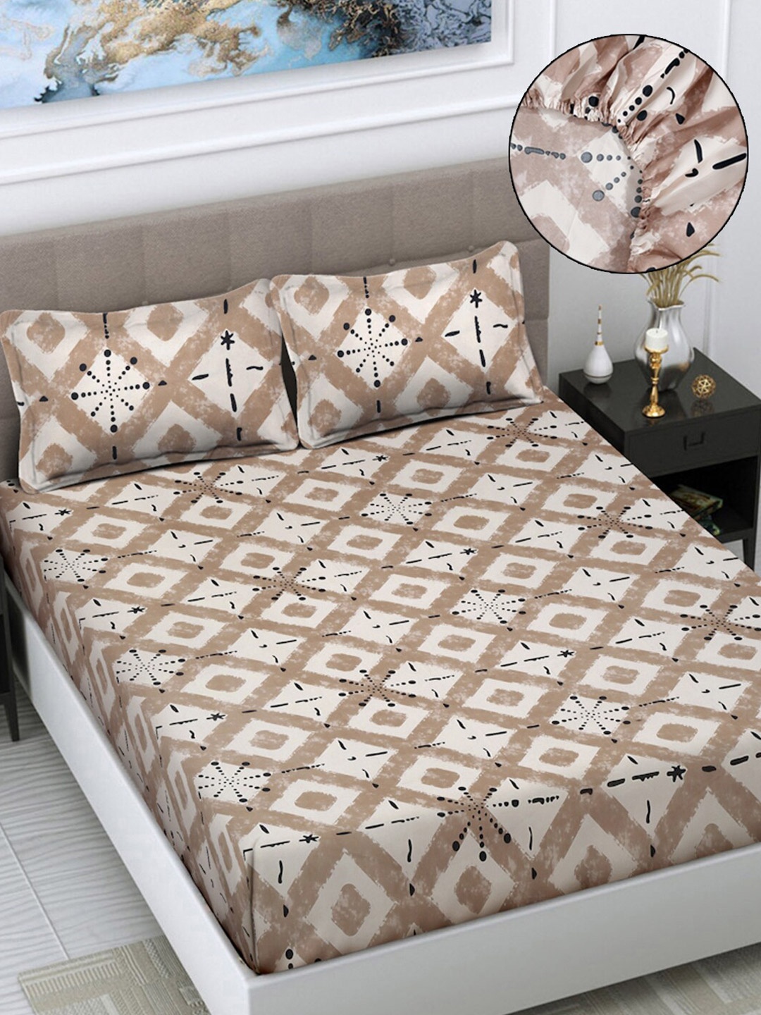 

FABINALIV Beige & Brown Geometric Print 300 TC Fitted King Bedsheet & 2 Pillow Covers