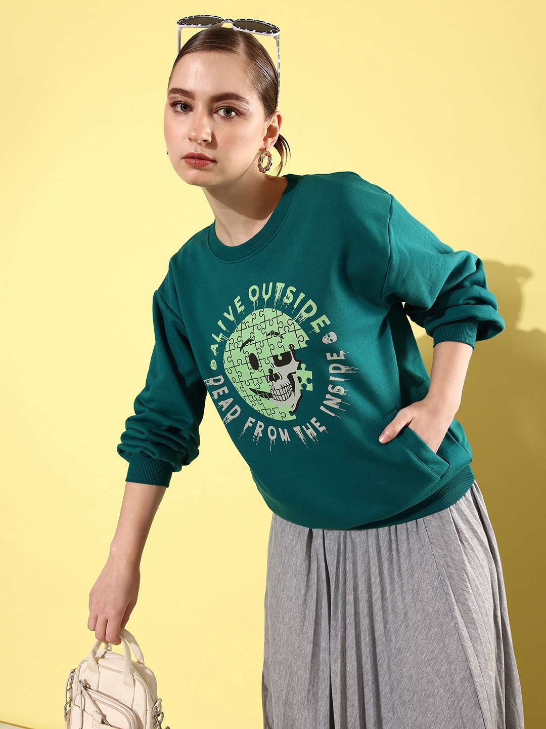 

Difference of Opinion Printed Oversized Fleece Sweatshirt, Green