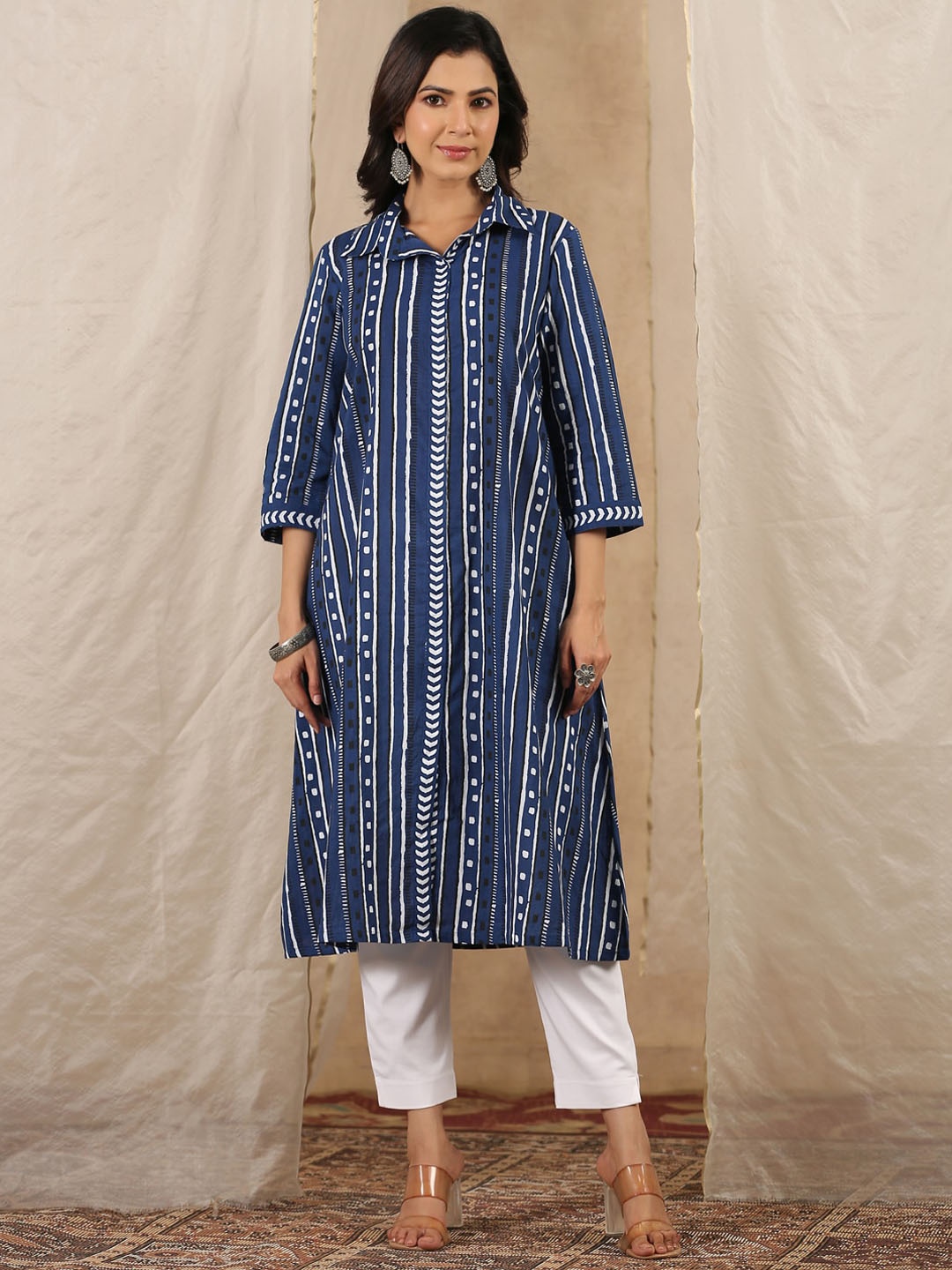 

Sangria Shirt Collar Striped Pure Cotton A-Line Kurta, Blue