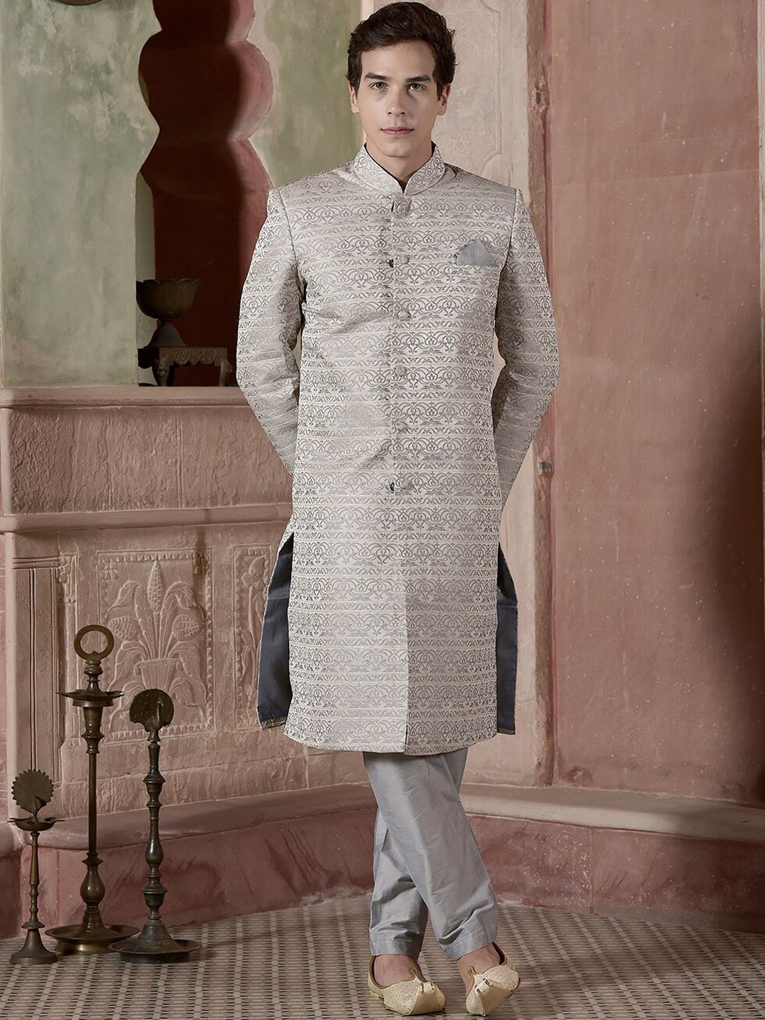

HOUSE OF DEYANN Embroidered Sherwani With Churidar, Grey
