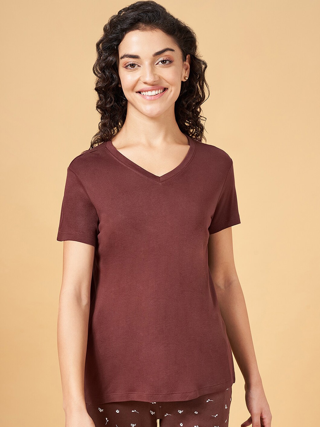 

Dreamz by Pantaloons V-Neck Cotton Lounge Tshirts, Brown