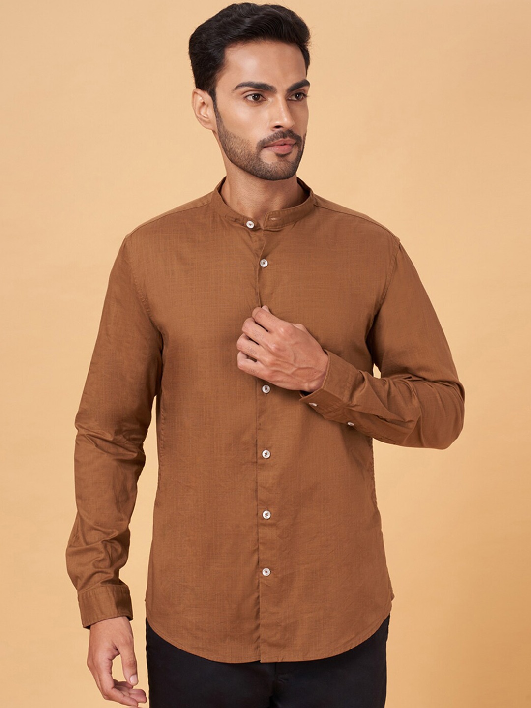 

BYFORD by Pantaloons Band Collar Slim Fit Pure Cotton Casual Shirt, Brown