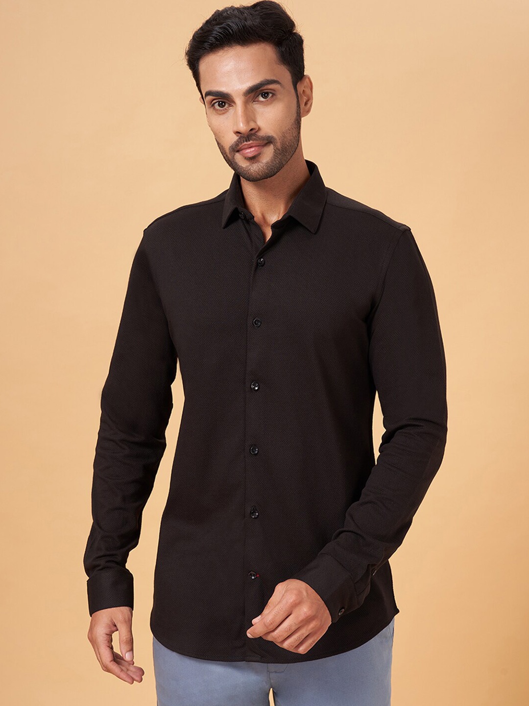 

BYFORD by Pantaloons Self Design Textured Slim Fit Casual Shirt, Black