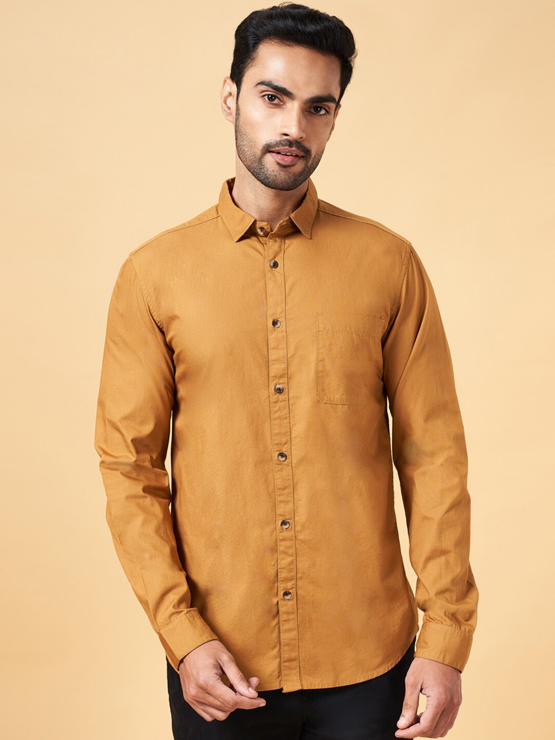 

BYFORD by Pantaloons Slim Fit Pure Cotton Casual Shirt, Tan