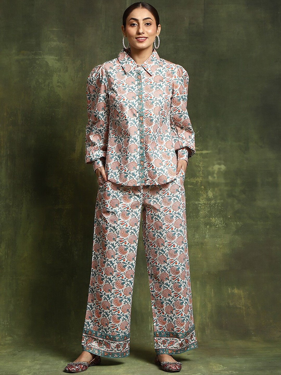 

AKS Floral Printed Cotton Shirt With Trousers, White