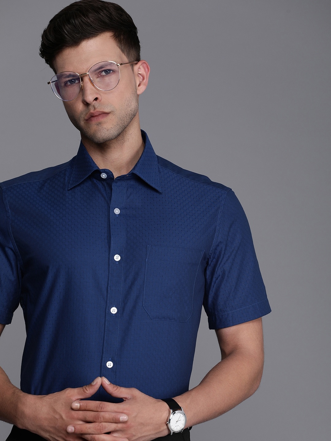 

Louis Philippe Men Pure Cotton Classic Slim Fit Formal Shirt, Navy blue