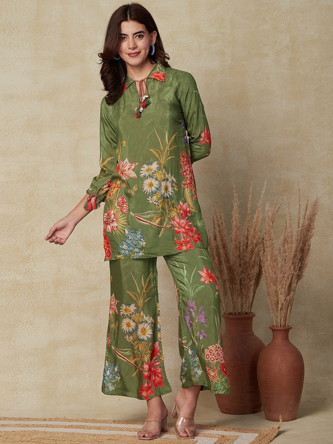 

FASHOR Green Floral Printed Tie-Up Neck A-Line Kurta With Palazzos