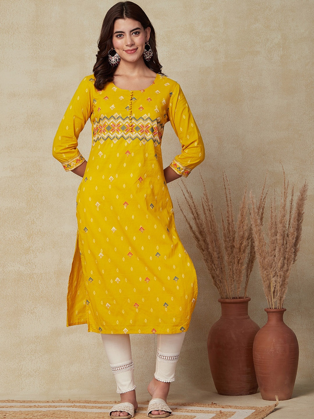 

FASHOR Ethnic Motifs Embroidered Thread Work Straight Cotton Kurta, Yellow