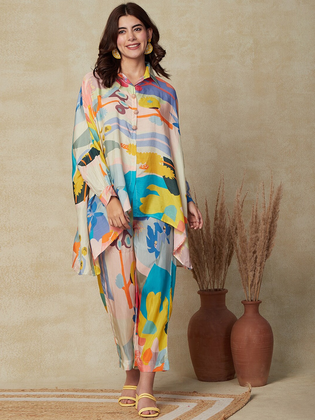 

FASHOR Cream-Coloured Printed Shirt Collar Long Sleeves Shirt With Palazzos