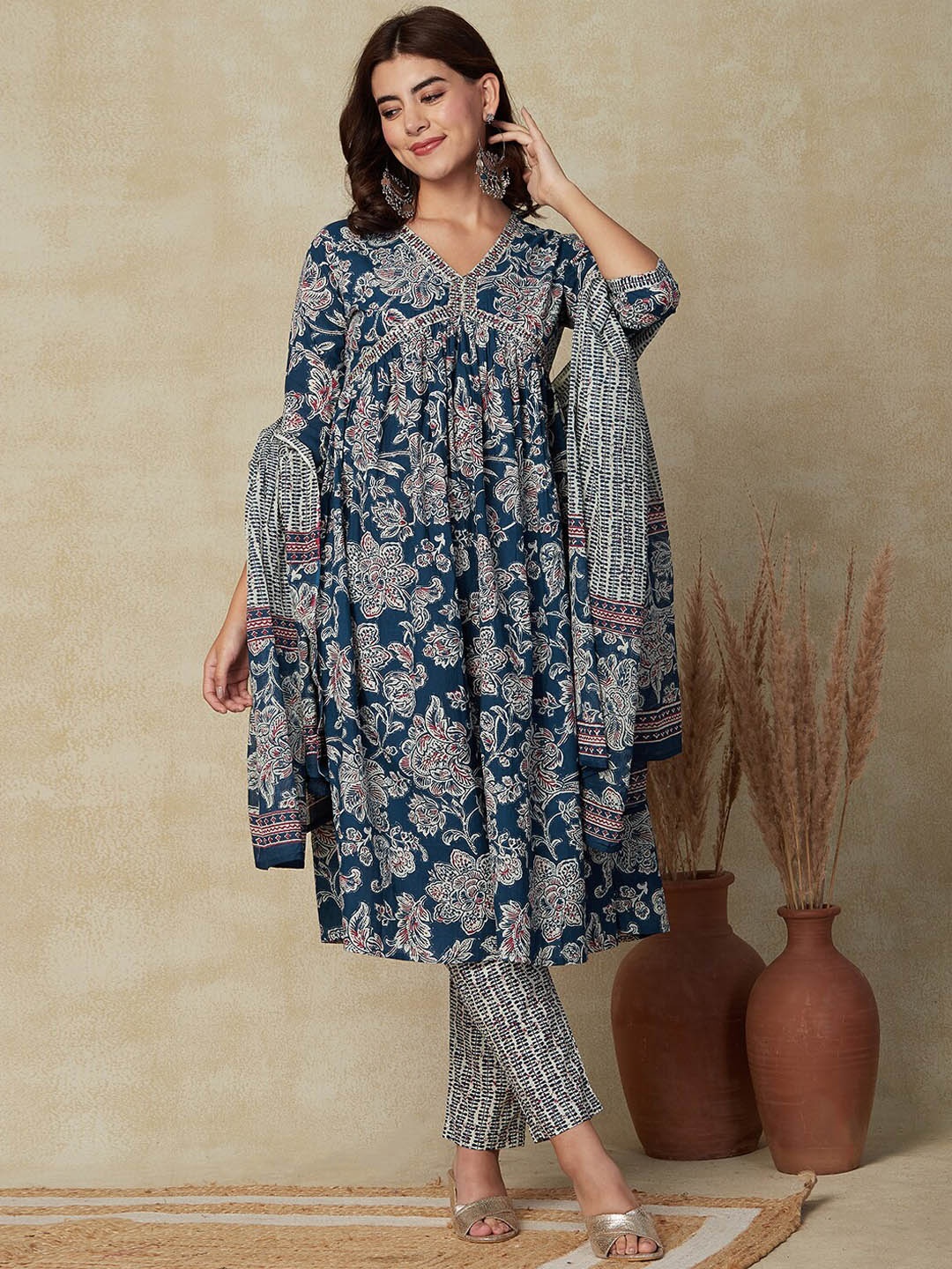 

FASHOR Floral Printed Empire Pure Cotton A-line Kurta With Trousers & Dupatta, Blue