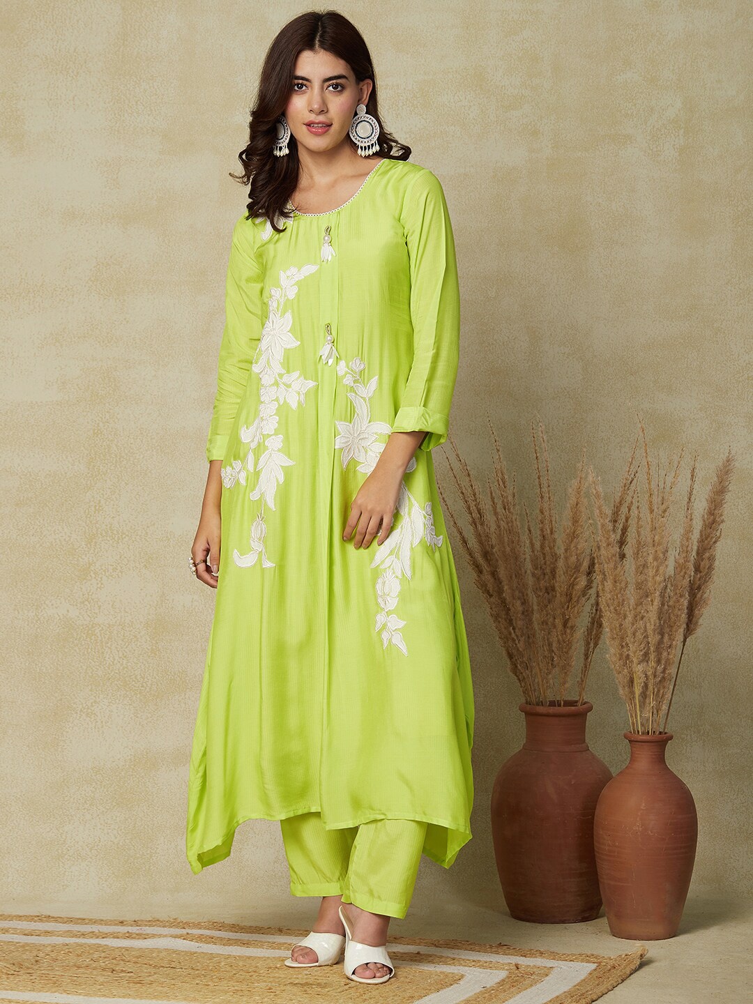 

FASHOR Floral Embroidered A-Line Kurta with Trousers, Lime green