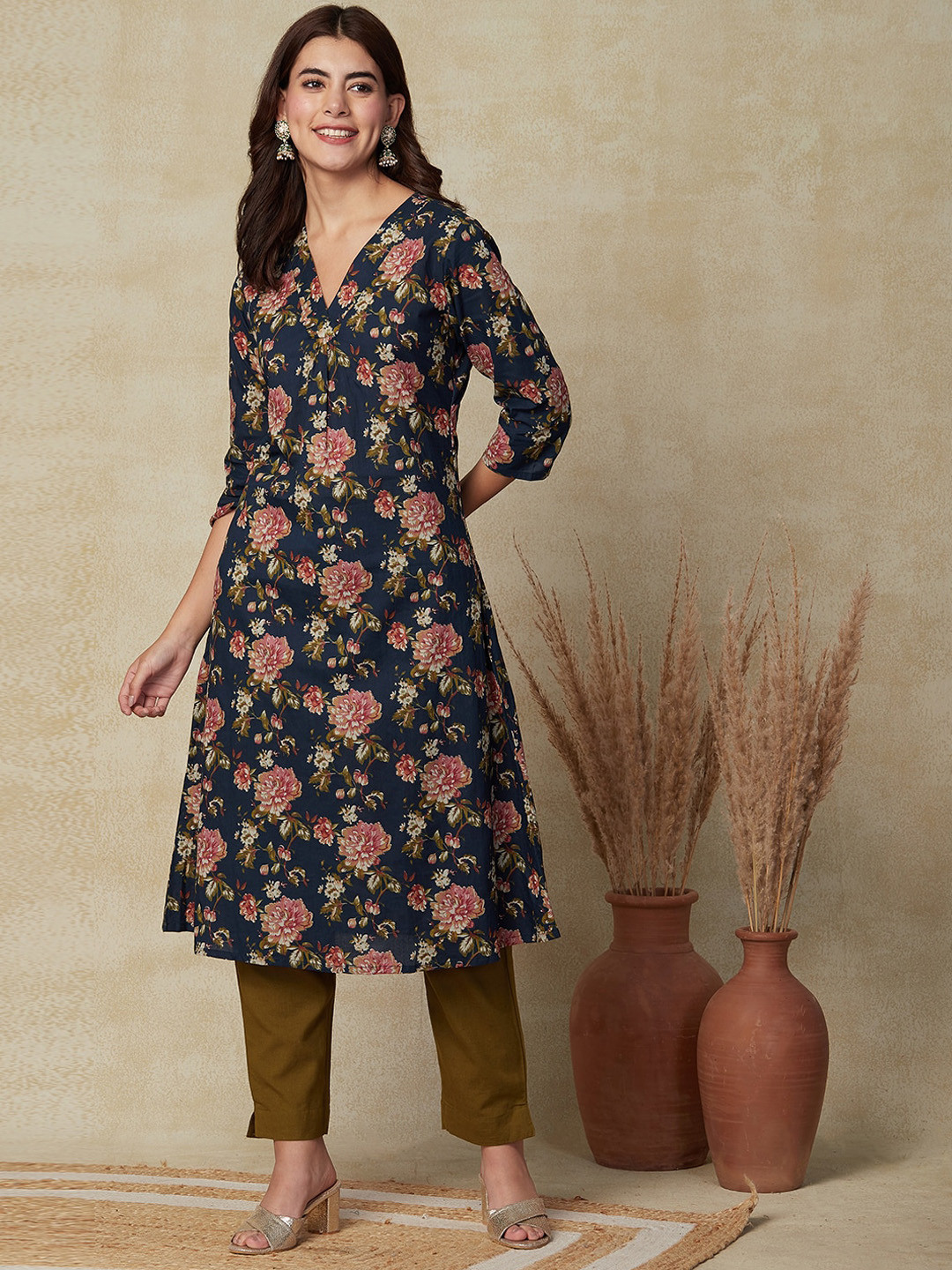 

FASHOR Floral Printed A-Line Cotton Kurta, Navy blue