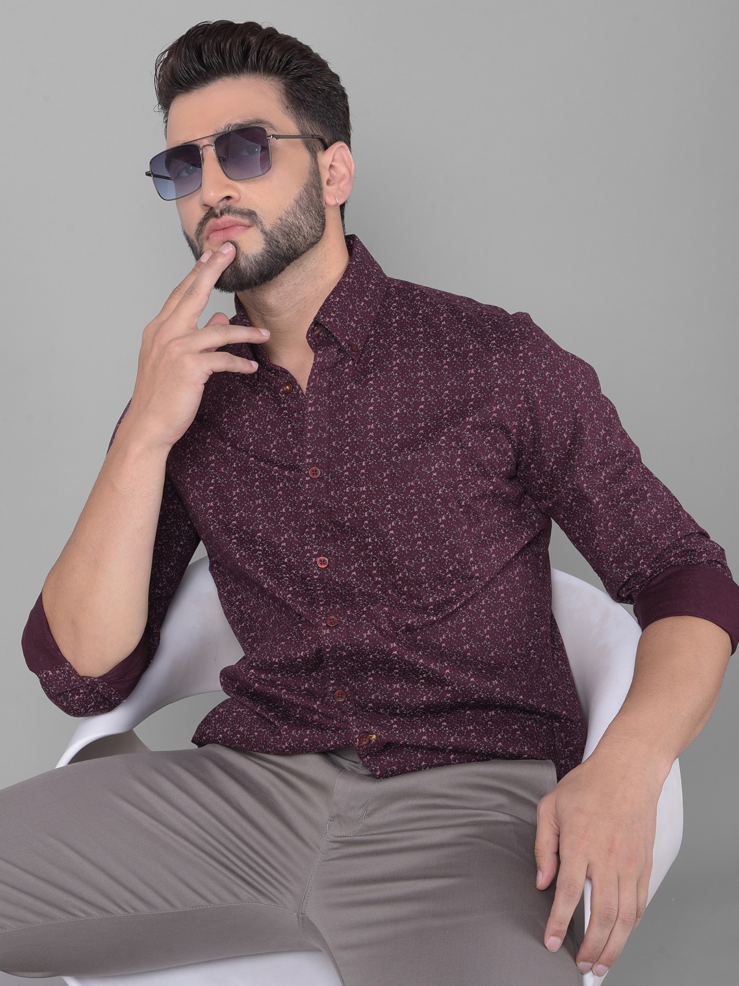 

Crimsoune Club Slim Fit Micro Ditsy Printed Button Down Collar Cotton Casual Shirt, Red