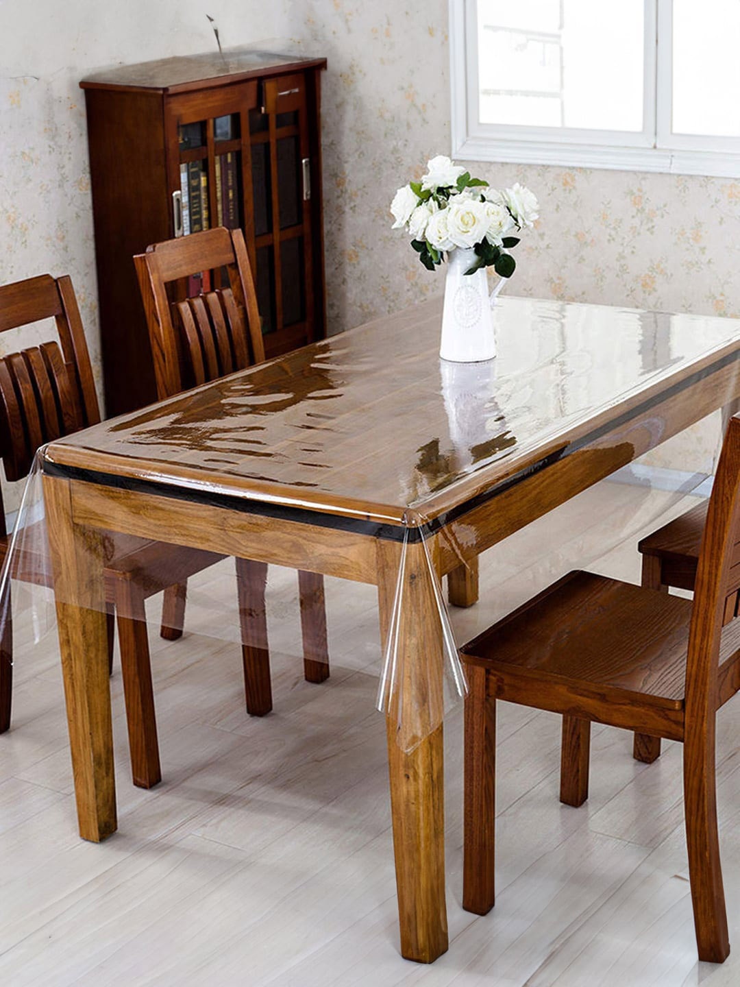 

Cortina Silver Toned & Transparent 6 Seater Table Cover