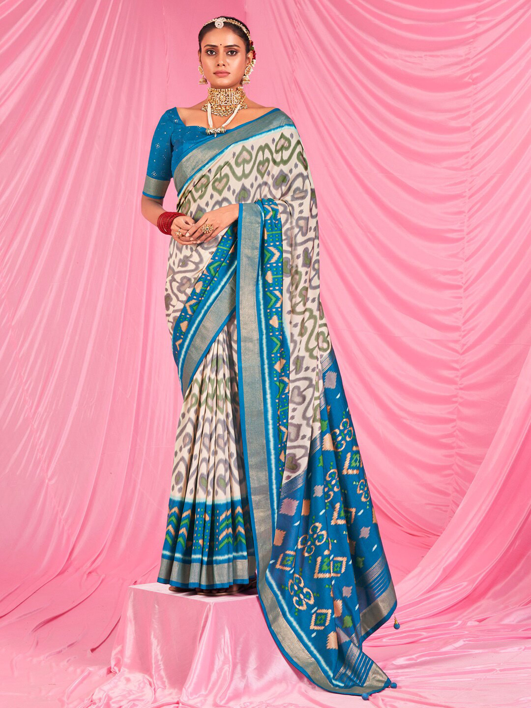 

Saree mall Ethnic Motif Printed Zari Ikat Sarees, Off white