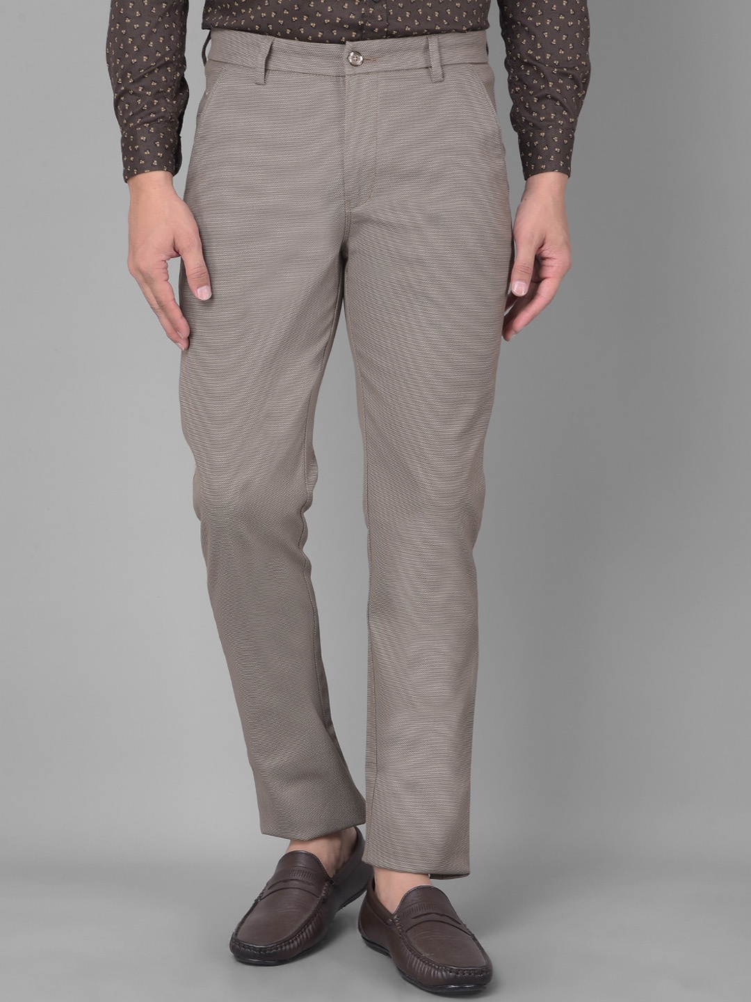 

Crimsoune Club Men Original Slim Fit Mid Rise Regular Trousers, Grey