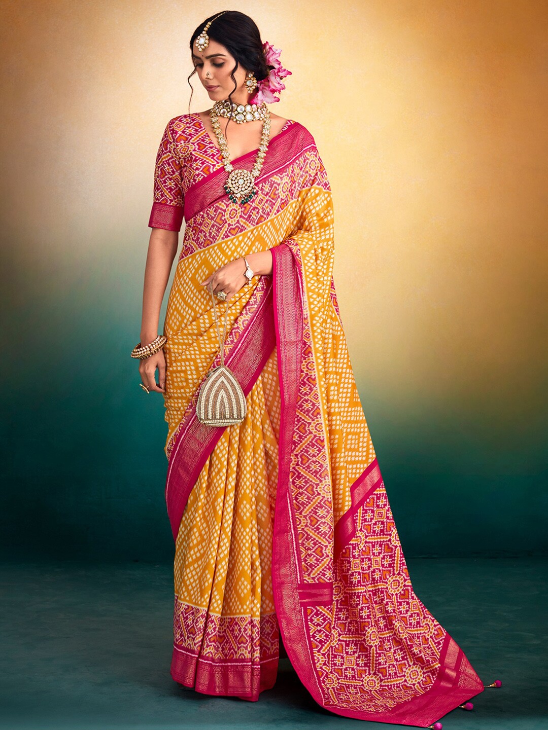 

Saree mall Yellow & Pink Ethnic Motifs Printed Zari Sarees